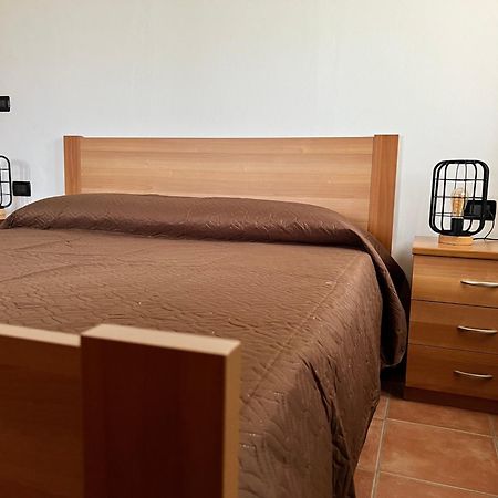 Country House Western Club Sant'Omero Экстерьер фото