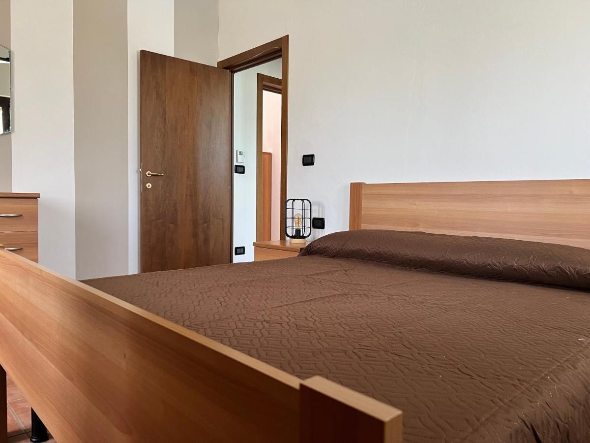 Country House Western Club Sant'Omero Экстерьер фото