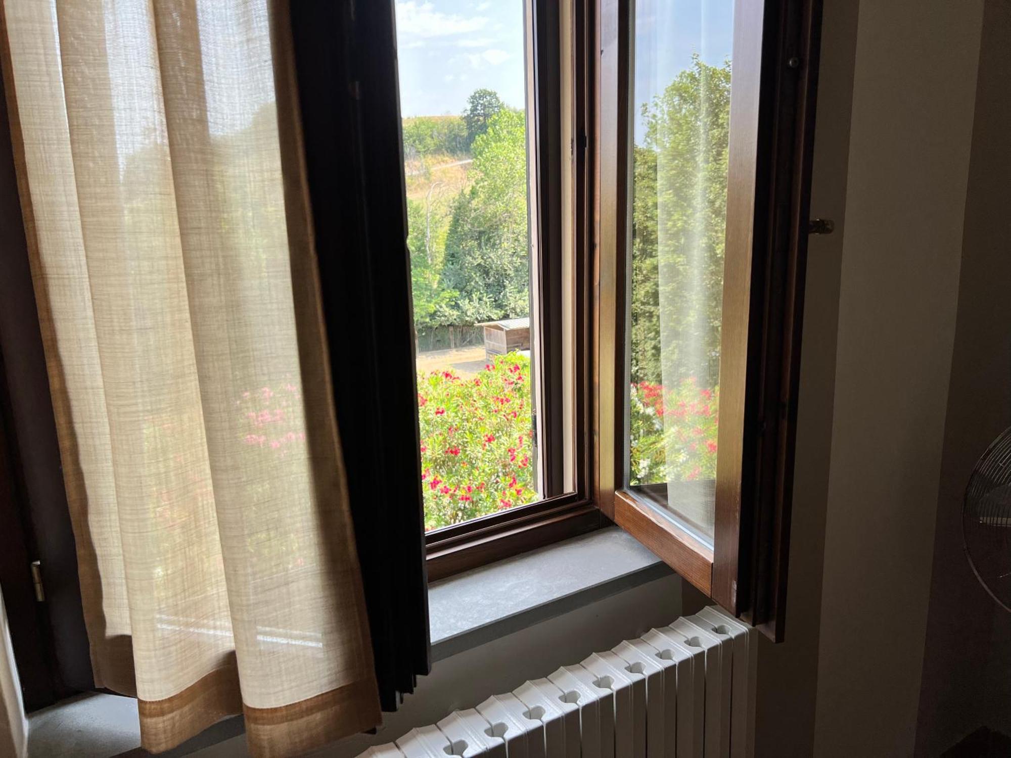 Country House Western Club Sant'Omero Экстерьер фото