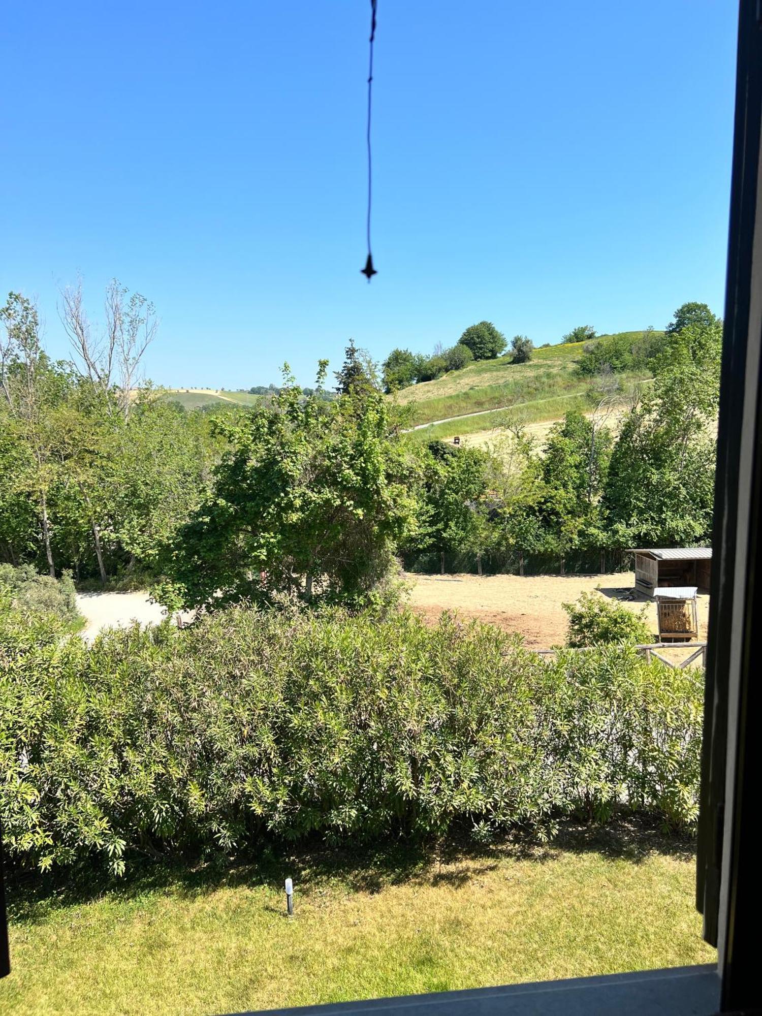 Country House Western Club Sant'Omero Экстерьер фото